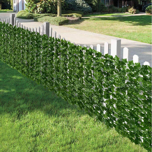 Guard Garden - Retractable Garden Fence